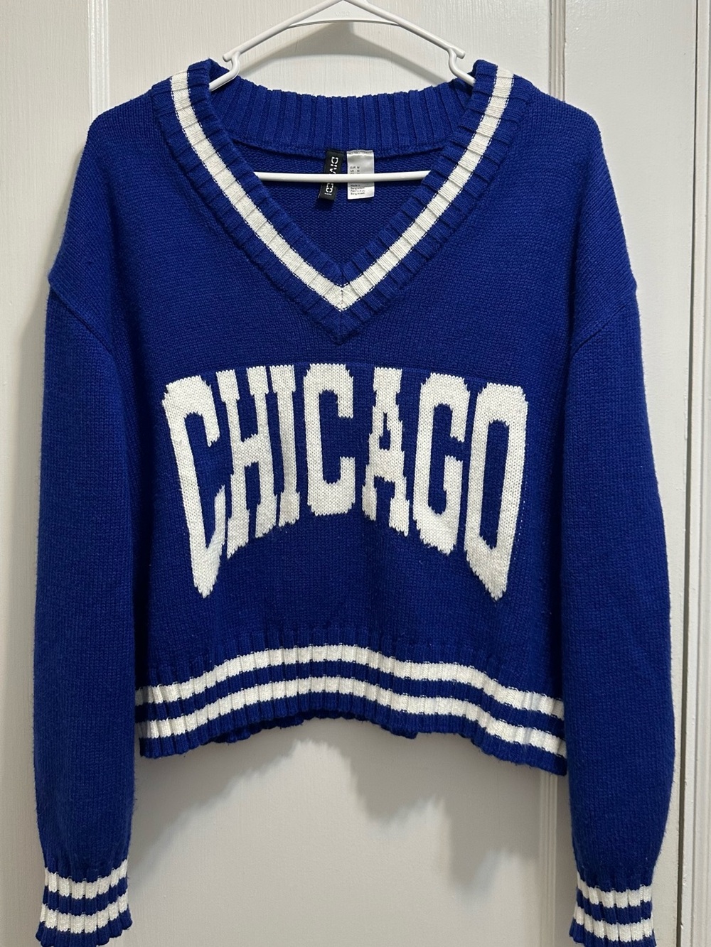 Chicago V-Neck Knit Sweater